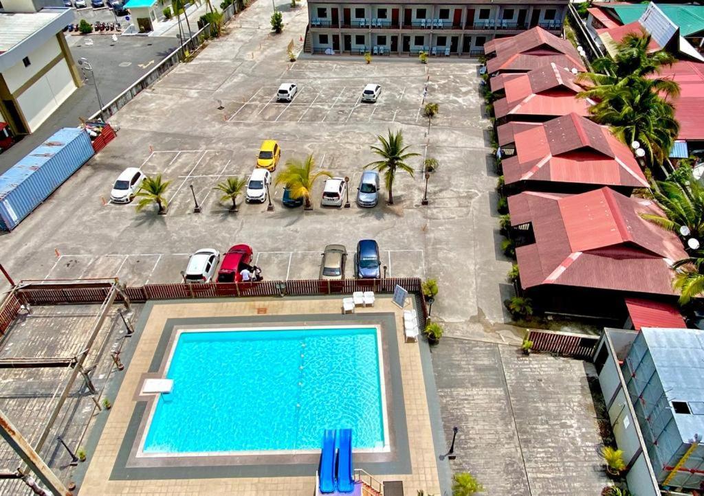 Langgura Baron Resort Pantai Cenang (Langkawi) Exterior foto