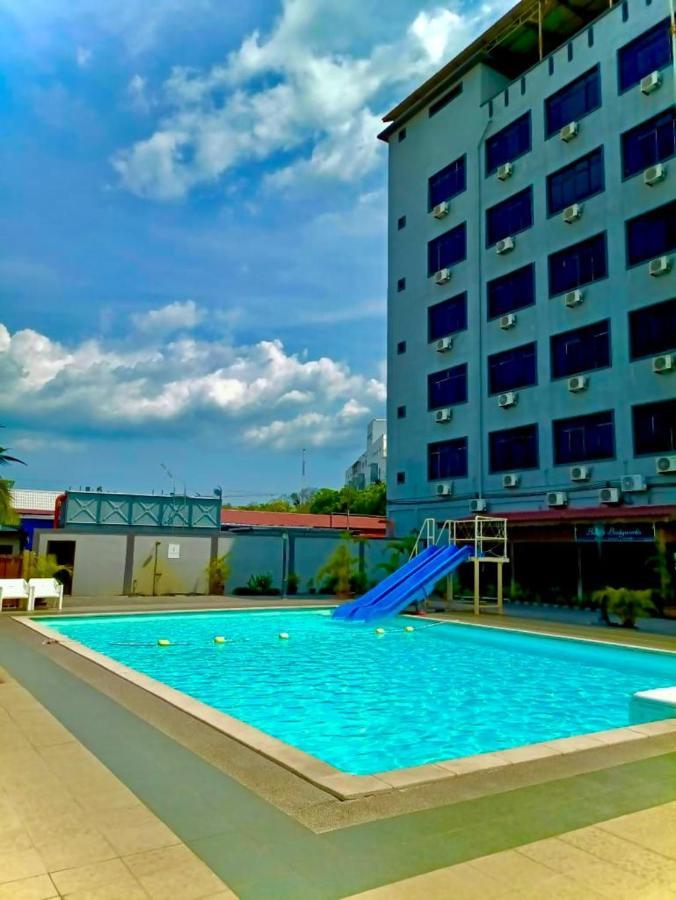 Langgura Baron Resort Pantai Cenang (Langkawi) Exterior foto