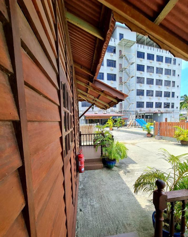 Langgura Baron Resort Pantai Cenang (Langkawi) Exterior foto