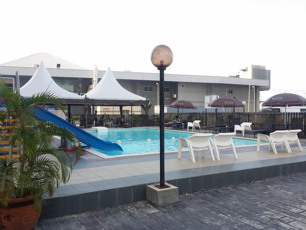 Langgura Baron Resort Pantai Cenang (Langkawi) Exterior foto