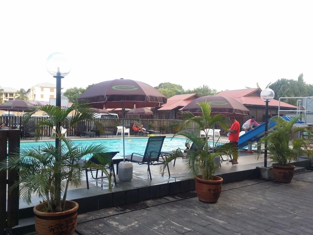Langgura Baron Resort Pantai Cenang (Langkawi) Exterior foto